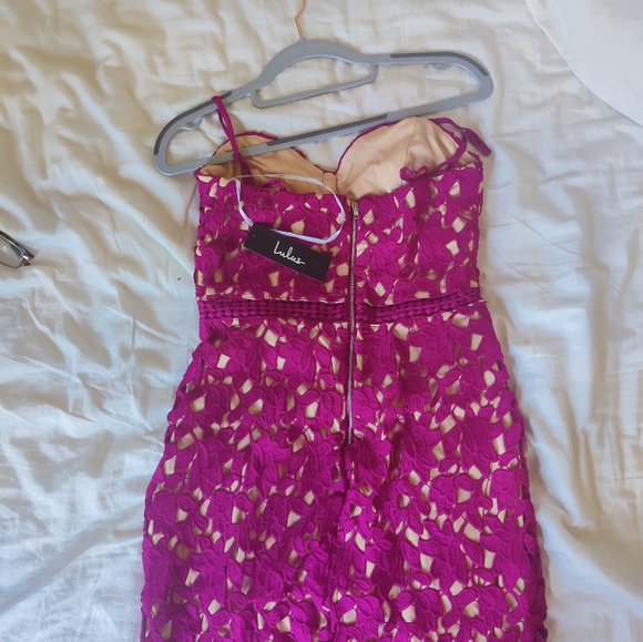 Lulus Giovanni Magenta Lace Sleeveless Sheath - Picture 4 of 5